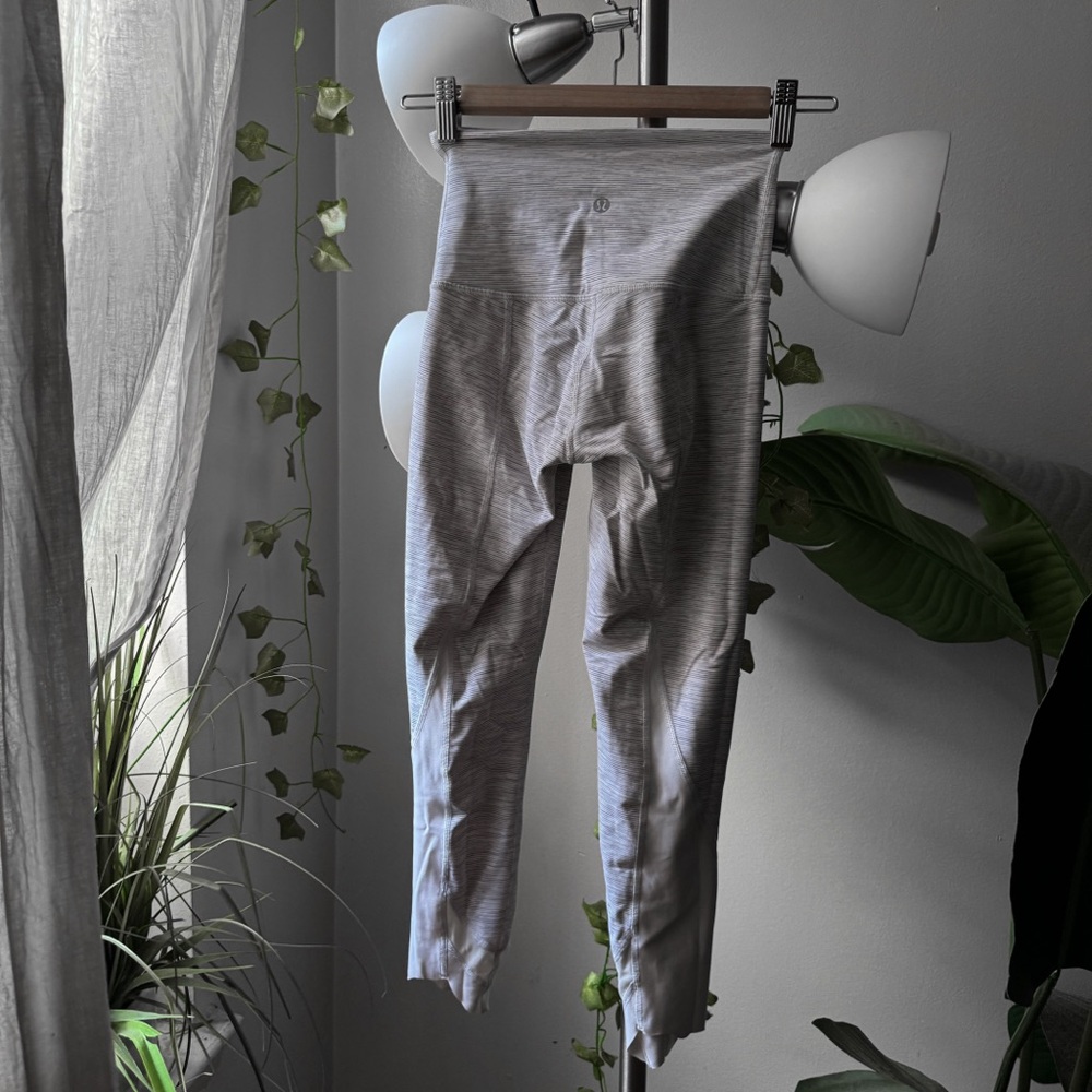 Lululemon Leggings - Picture 4 of 4